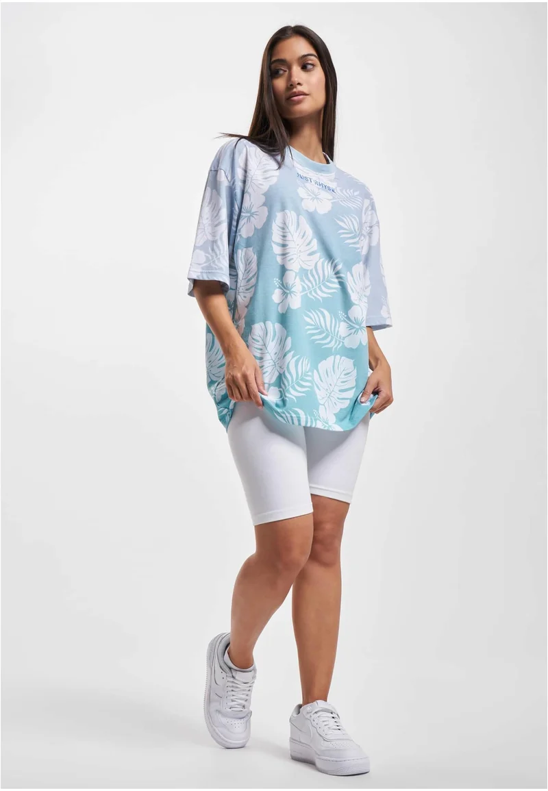 Just Rhyse Holidays T-Shirt Oversized