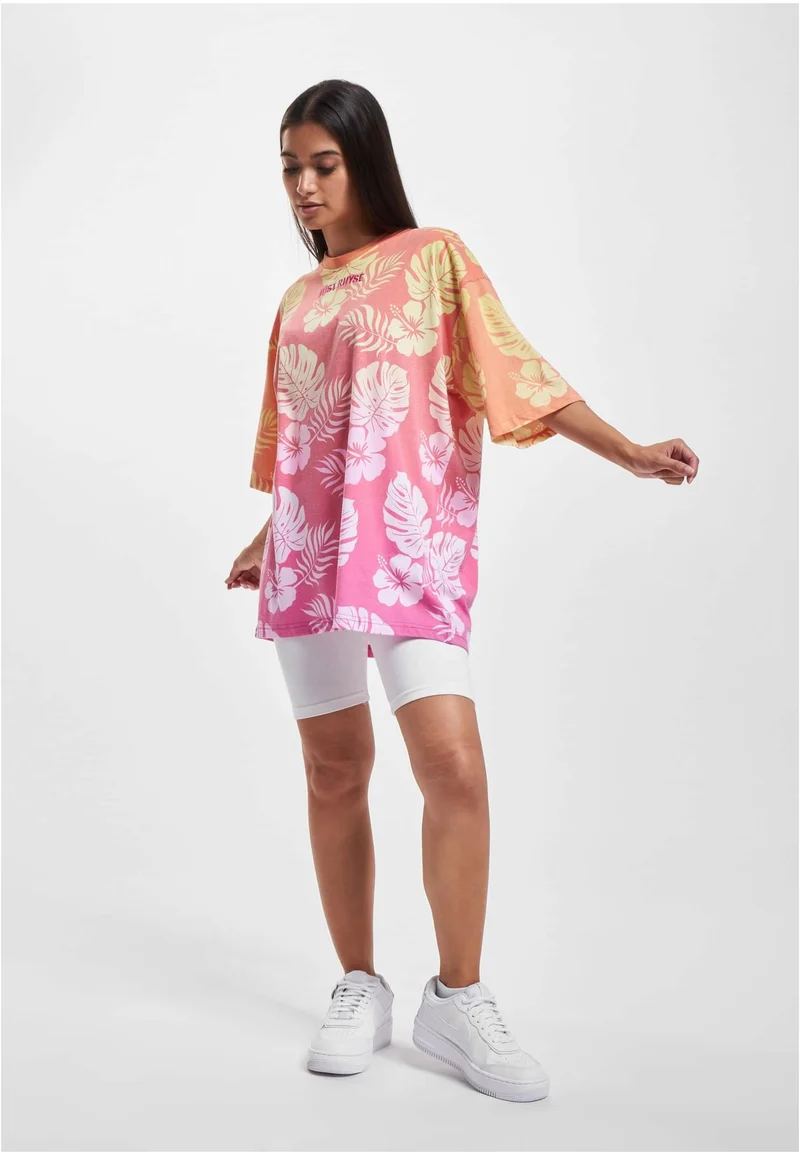 Just Rhyse Holidays T-Shirt Oversized