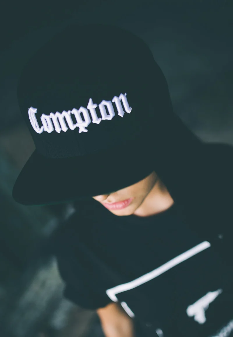 MT Compton Snapback