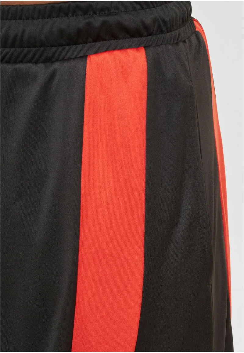 Ecko Unltd Cuts Shorts
