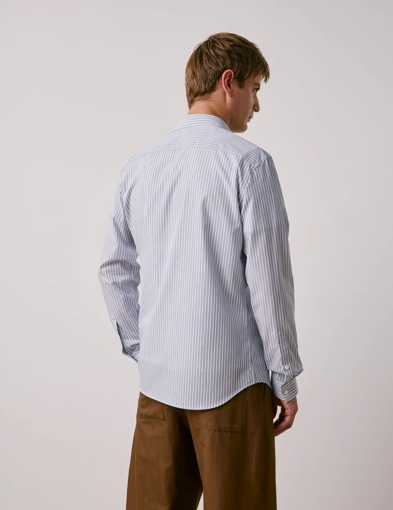 Chemise ajustée rayée bleue