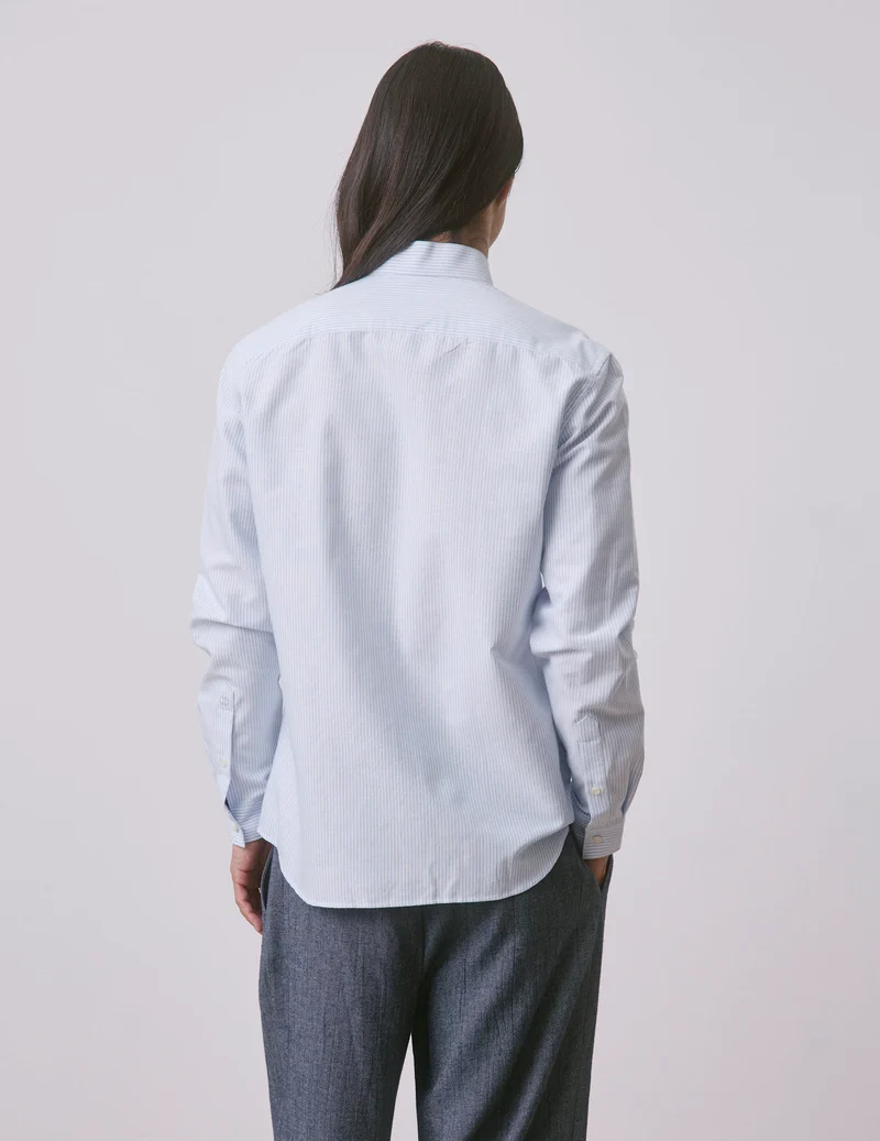 Chemise semi-ajustée rayée bleu clair