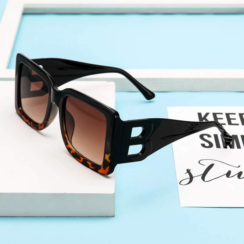 Damen Sonnenbrille Designer Luxus Brille Quadratische Übergröße Gläser Vintage