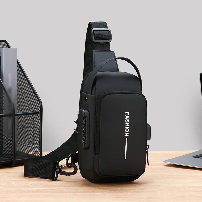 Zaino Monospalla Borsa Da Petto Marsupio Per Uomo Borsello Moto con Porta USB