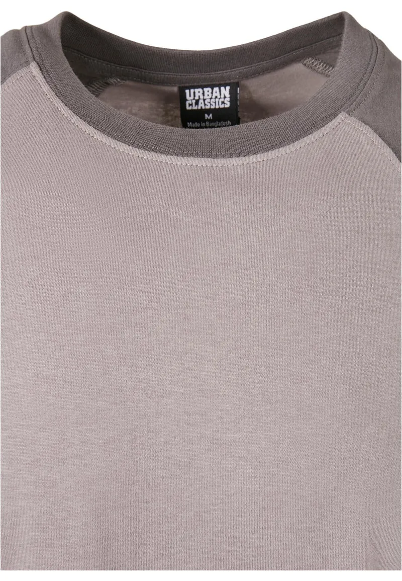 UC Raglan Contrast Tee