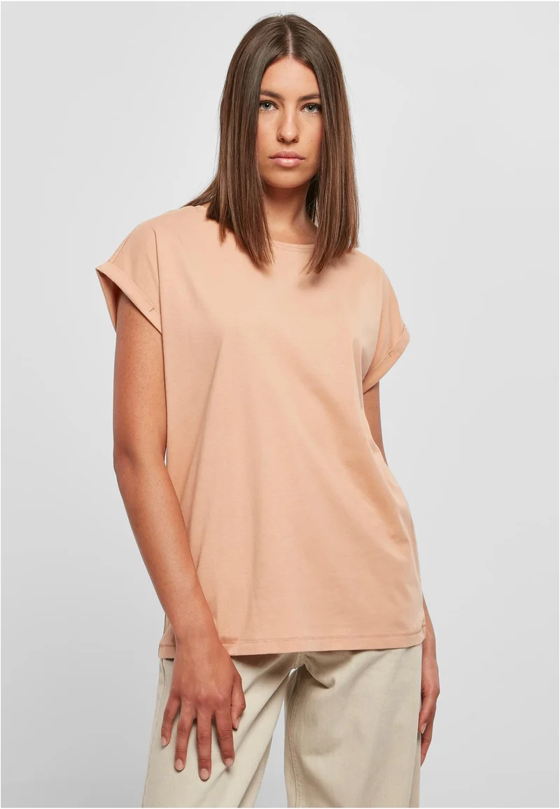 UC Extended Shoulder Tee