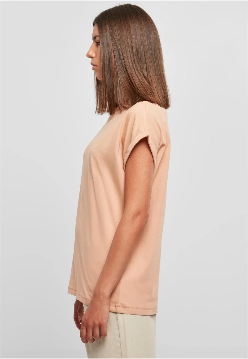 UC Extended Shoulder Tee