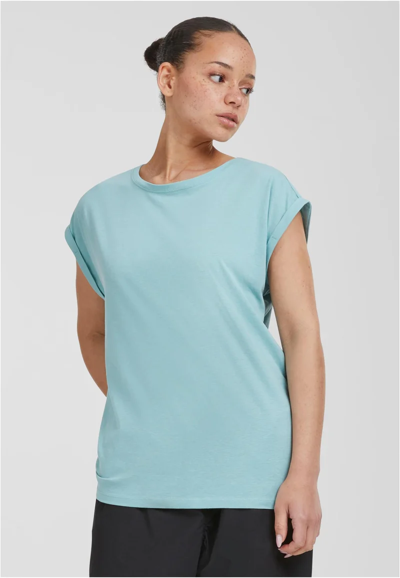 UC Extended Shoulder Tee