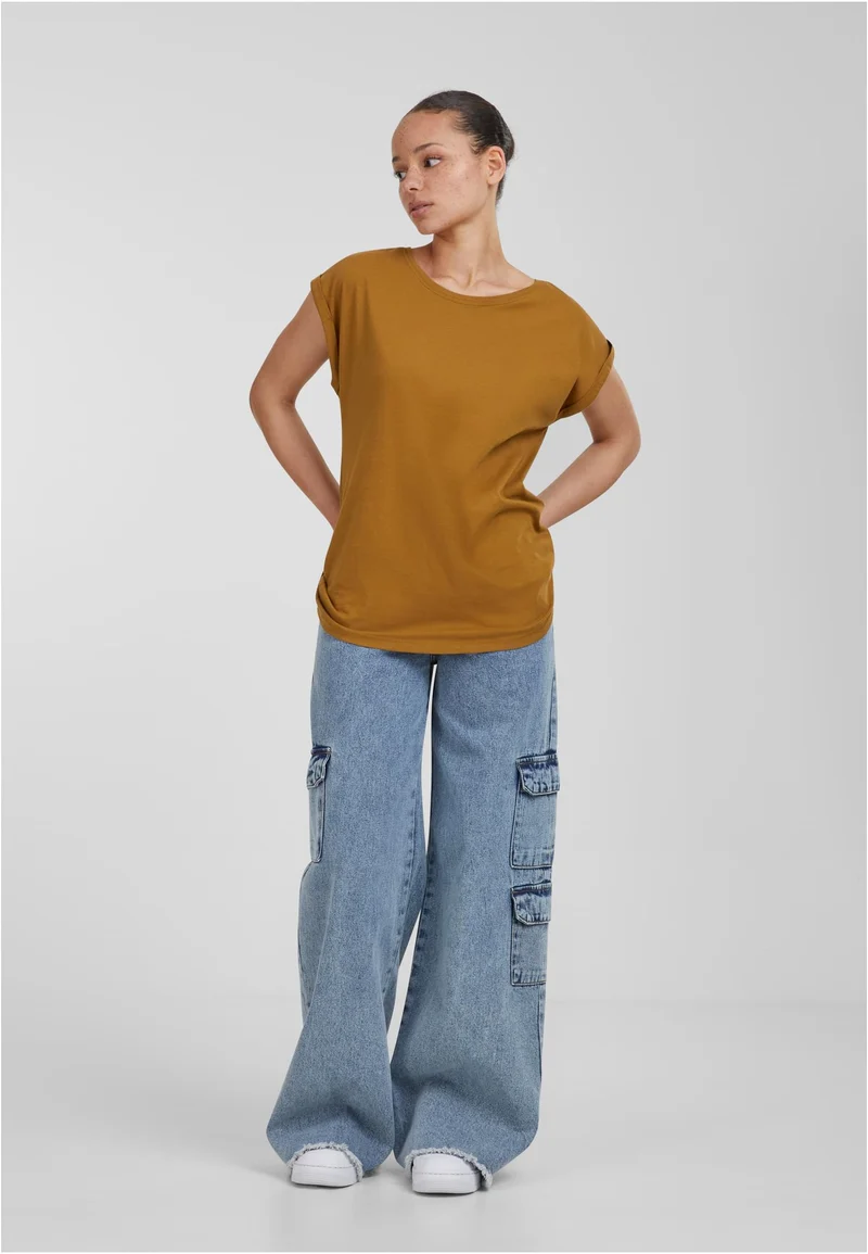 UC Extended Shoulder Tee