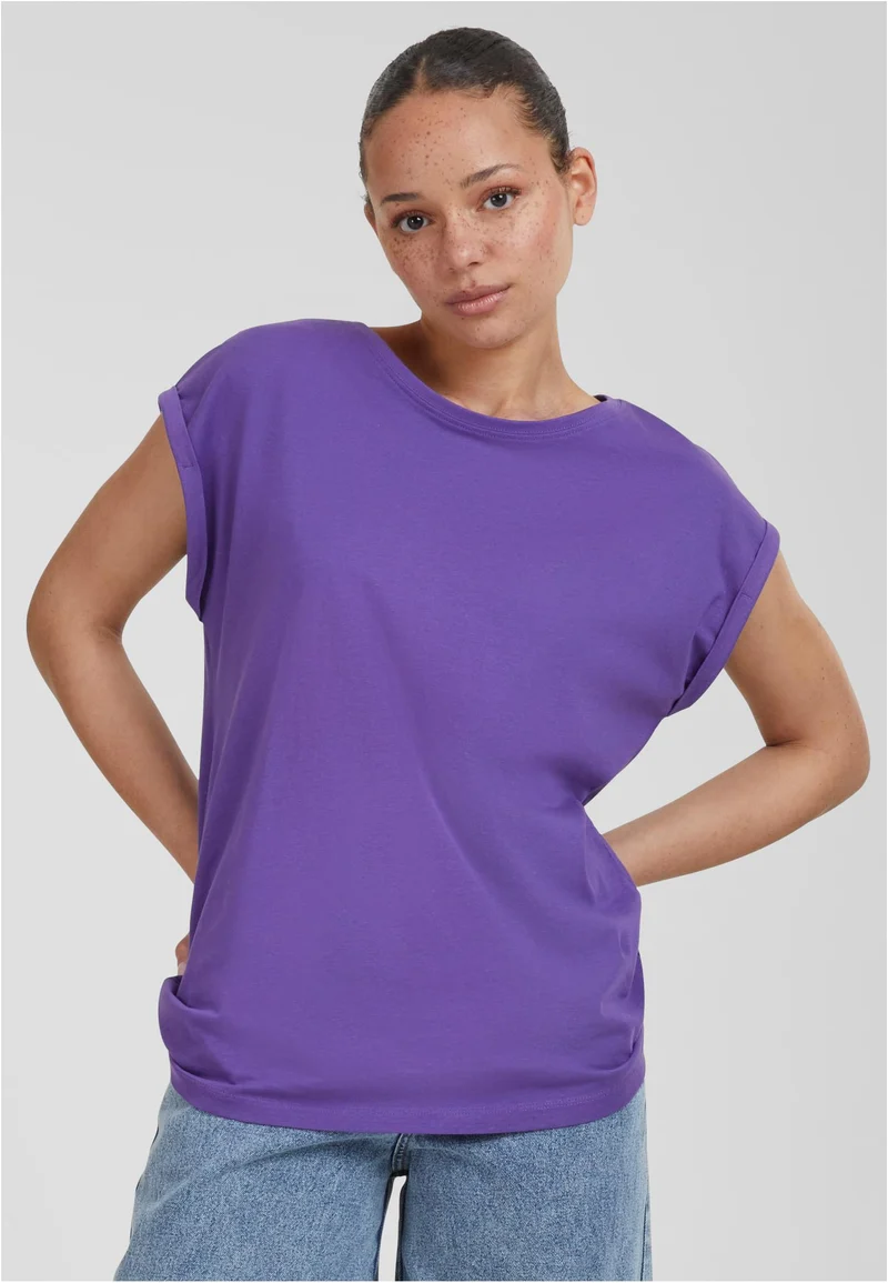 UC Extended Shoulder Tee
