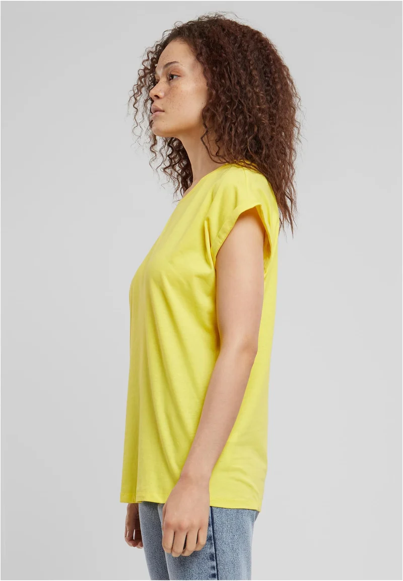 UC Extended Shoulder Tee