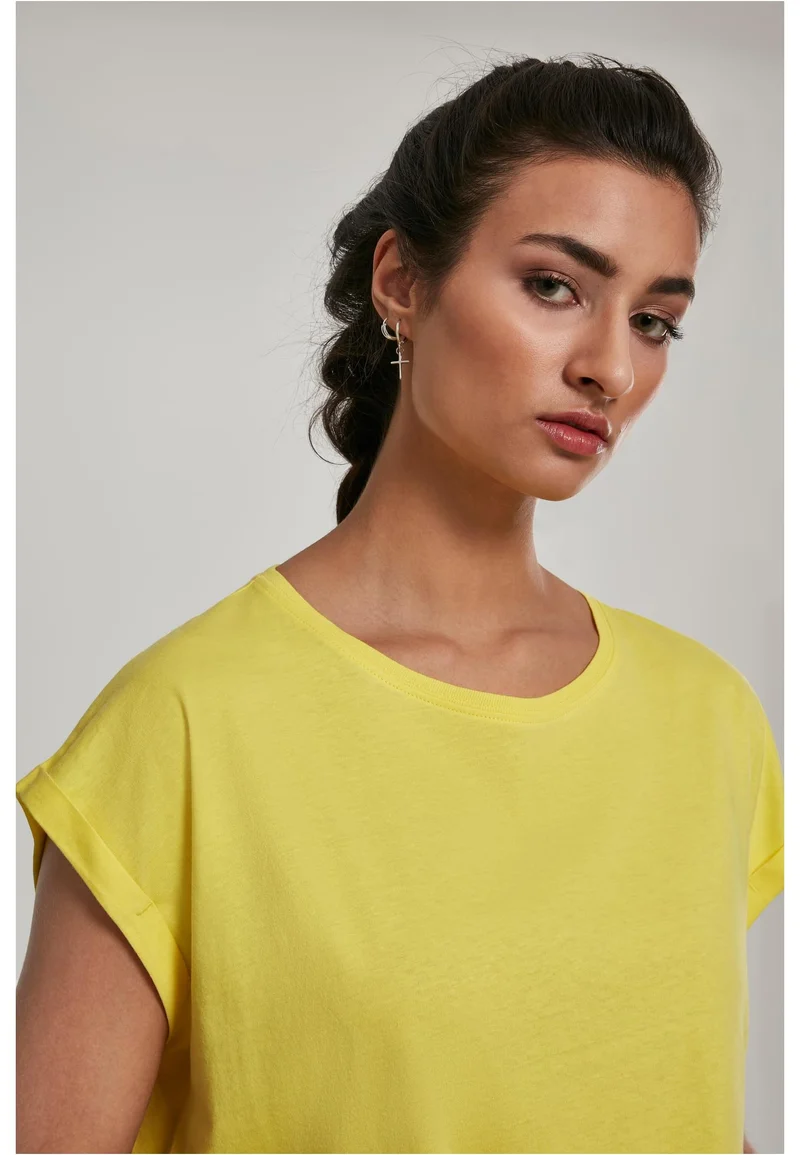 UC Extended Shoulder Tee
