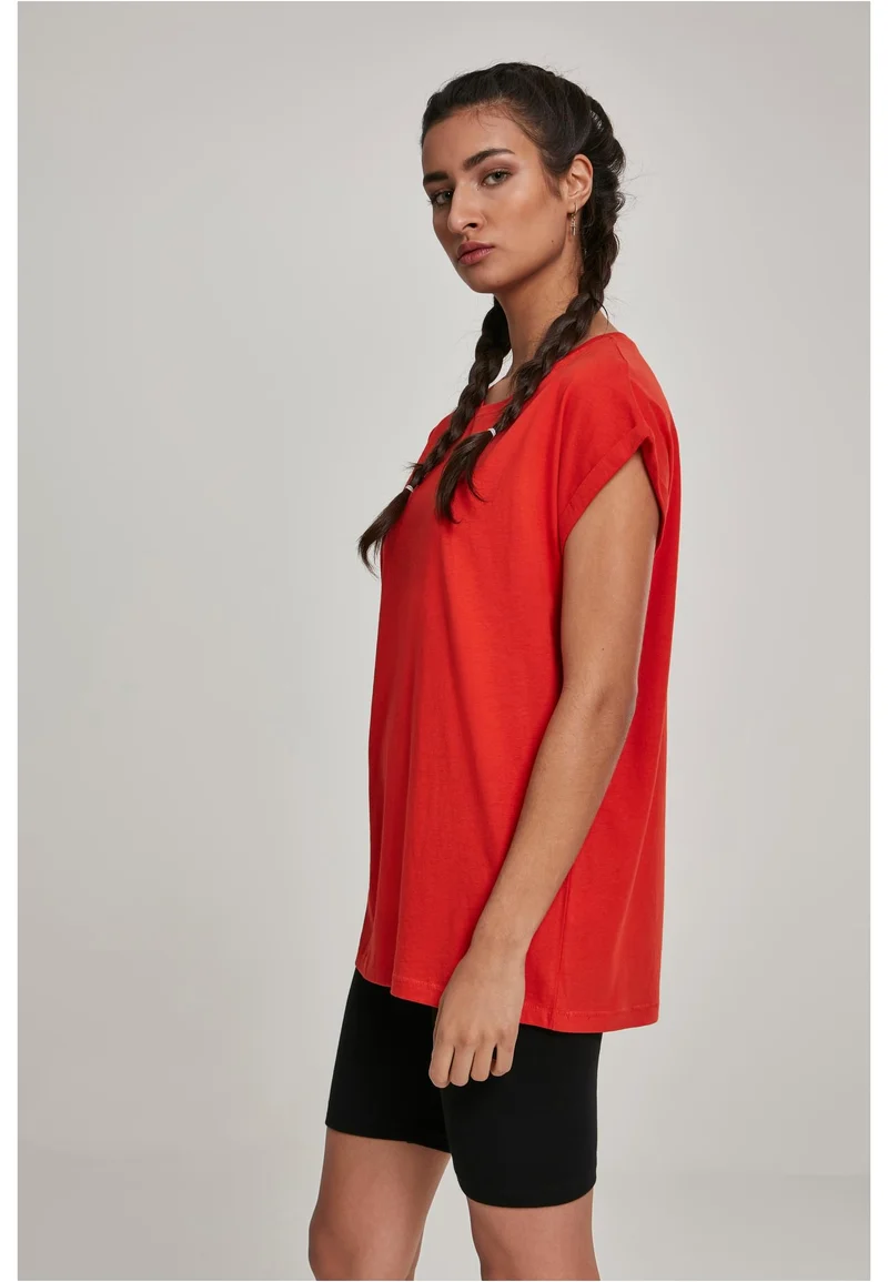 UC Extended Shoulder Tee
