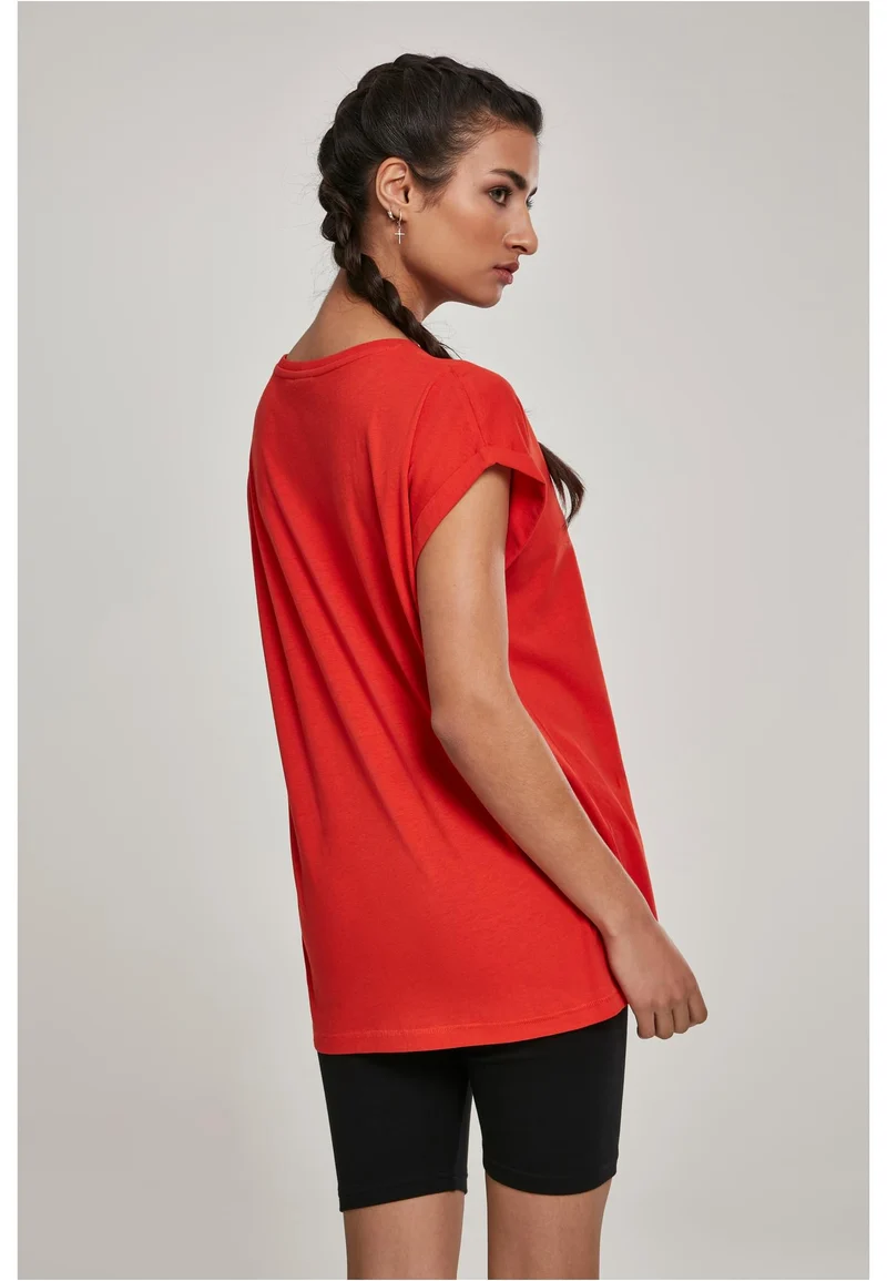 UC Extended Shoulder Tee
