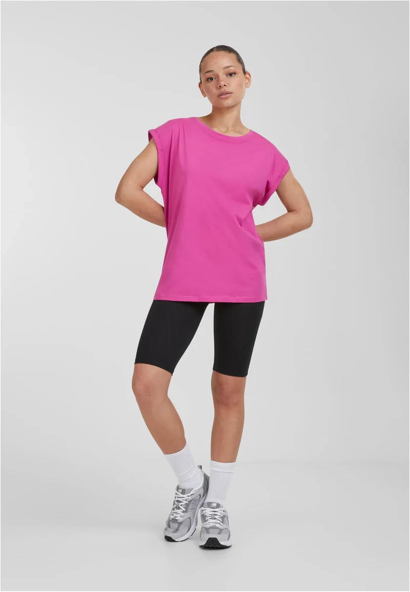 UC Extended Shoulder Tee