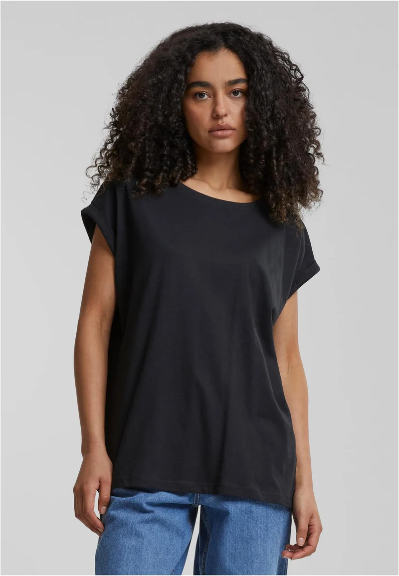 UC Extended Shoulder Tee