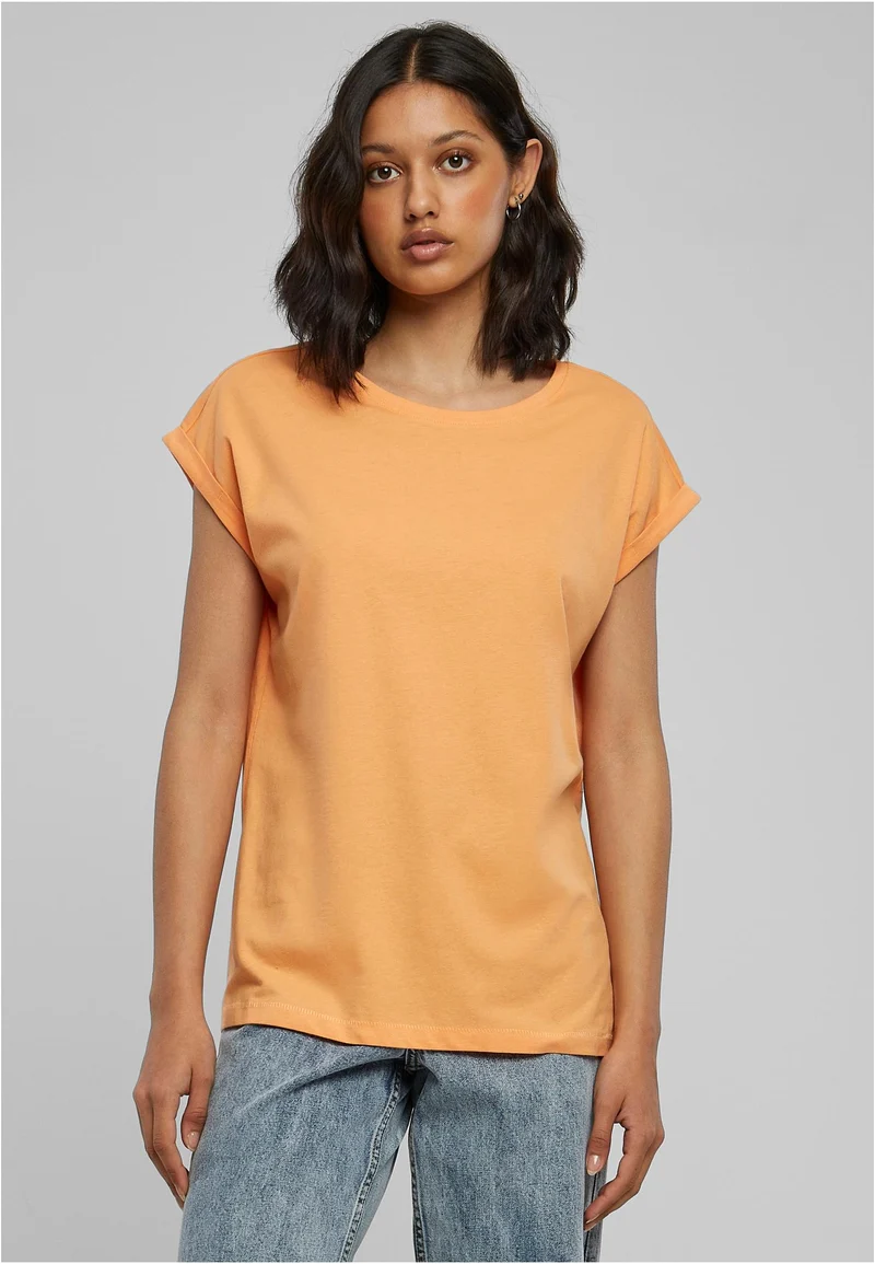 UC Extended Shoulder Tee