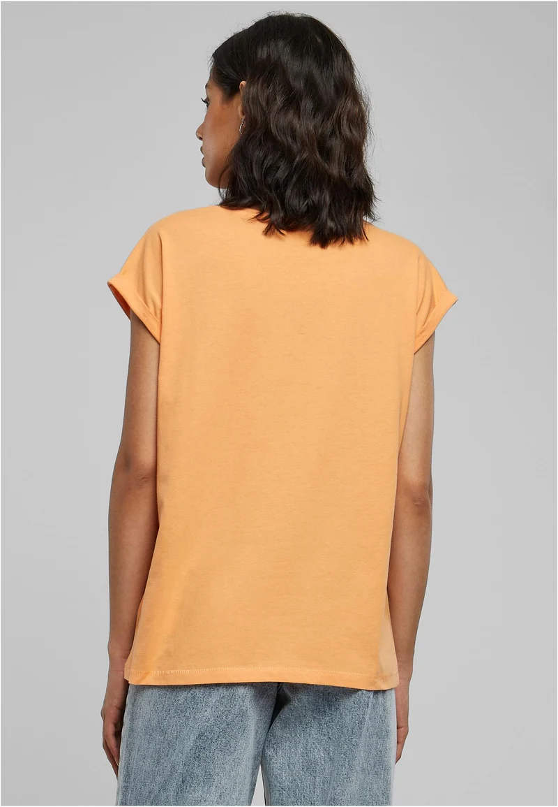 UC Extended Shoulder Tee