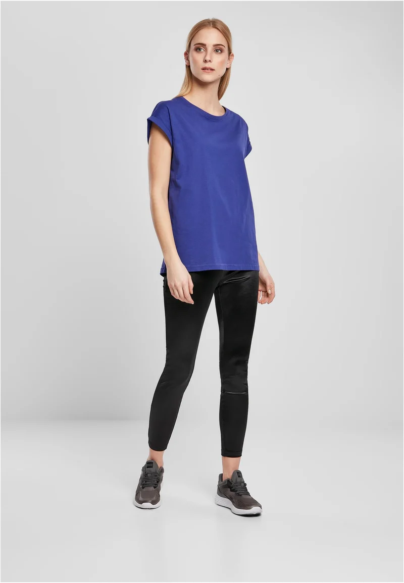 UC Extended Shoulder Tee