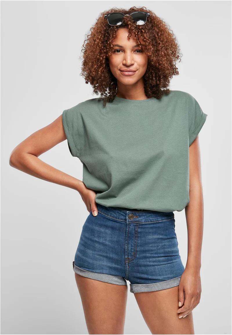 UC Extended Shoulder Tee
