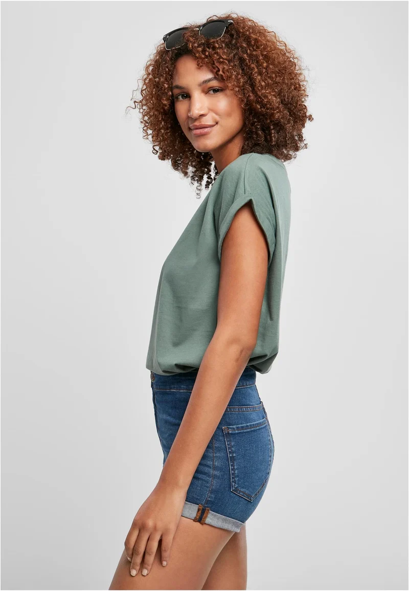 UC Extended Shoulder Tee