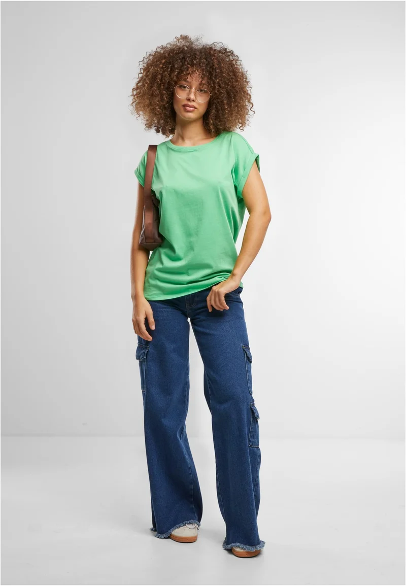 UC Extended Shoulder Tee