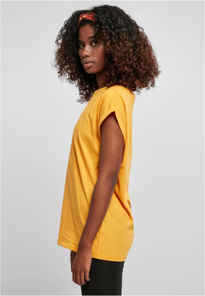 UC Extended Shoulder Tee