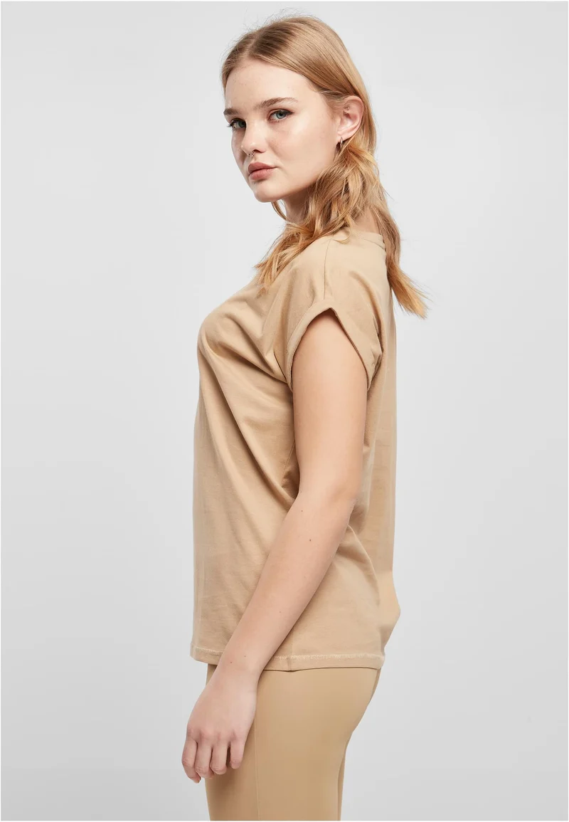 UC Extended Shoulder Tee