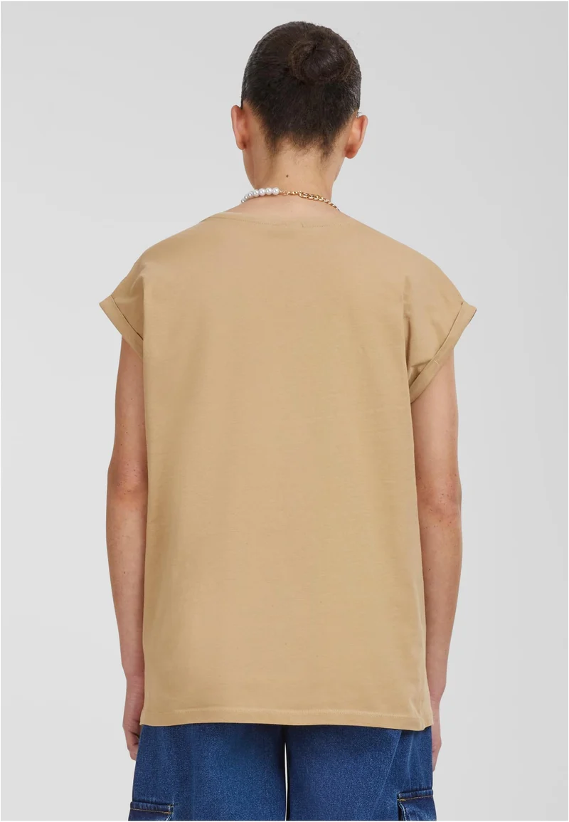 UC Extended Shoulder Tee