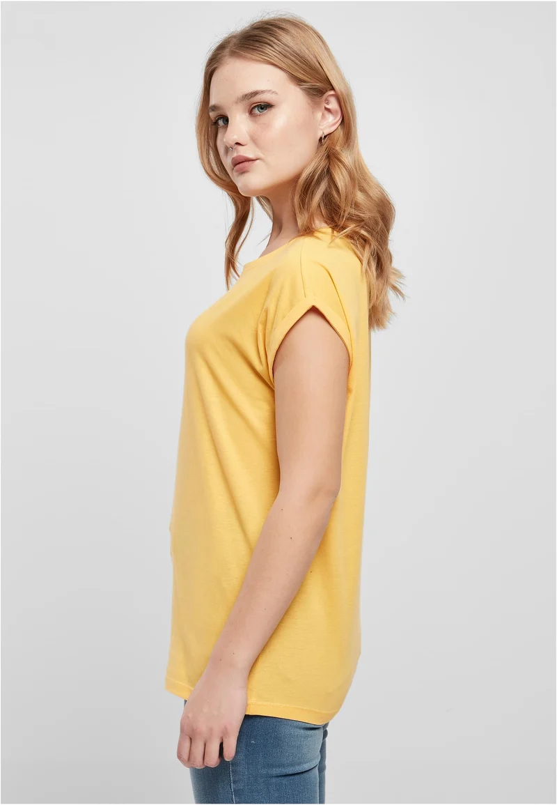 UC Extended Shoulder Tee