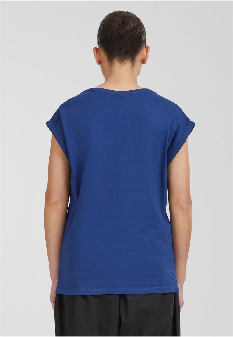 UC Extended Shoulder Tee
