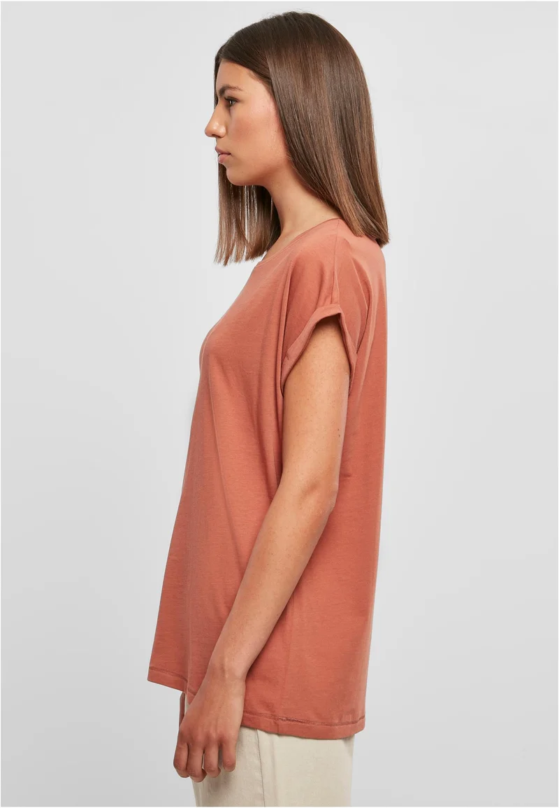 UC Extended Shoulder Tee