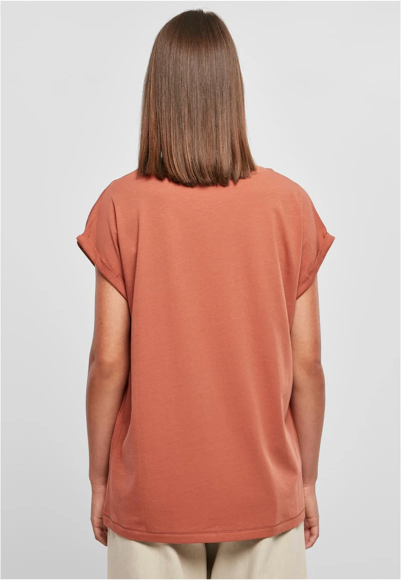 UC Extended Shoulder Tee
