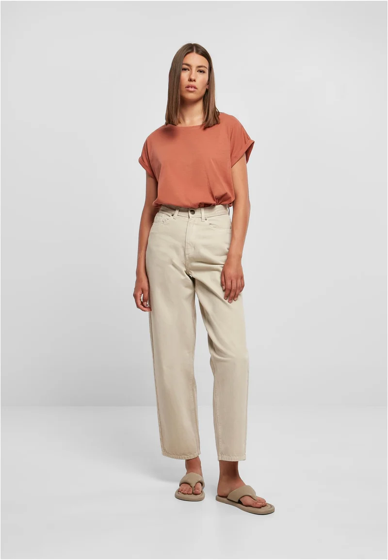 UC Extended Shoulder Tee