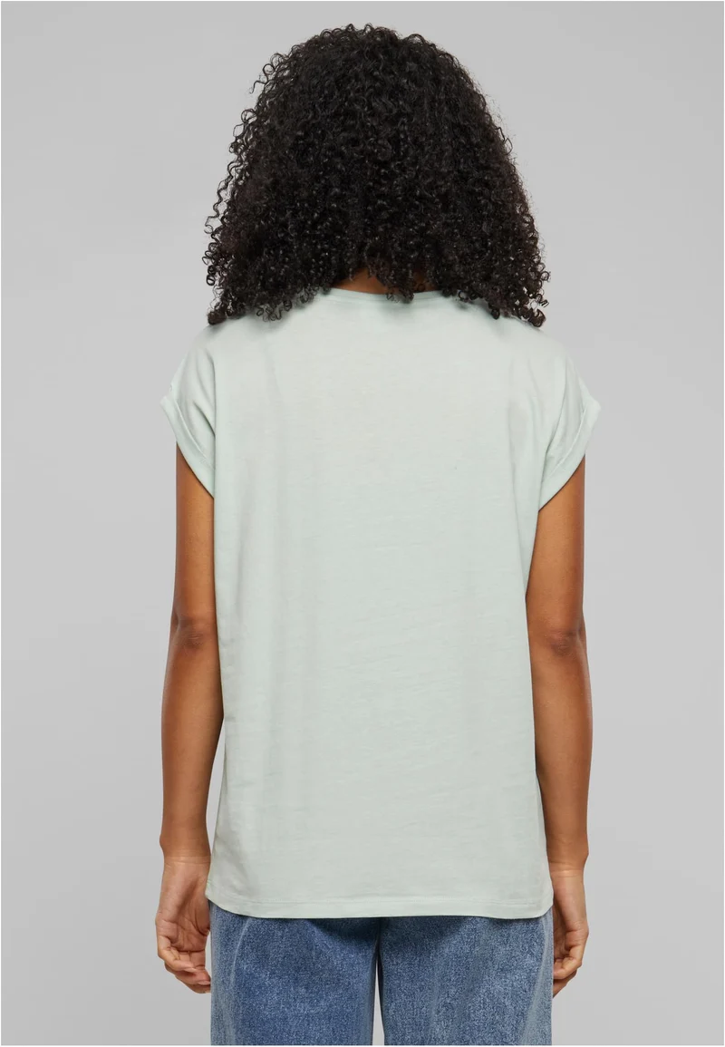 UC Extended Shoulder Tee