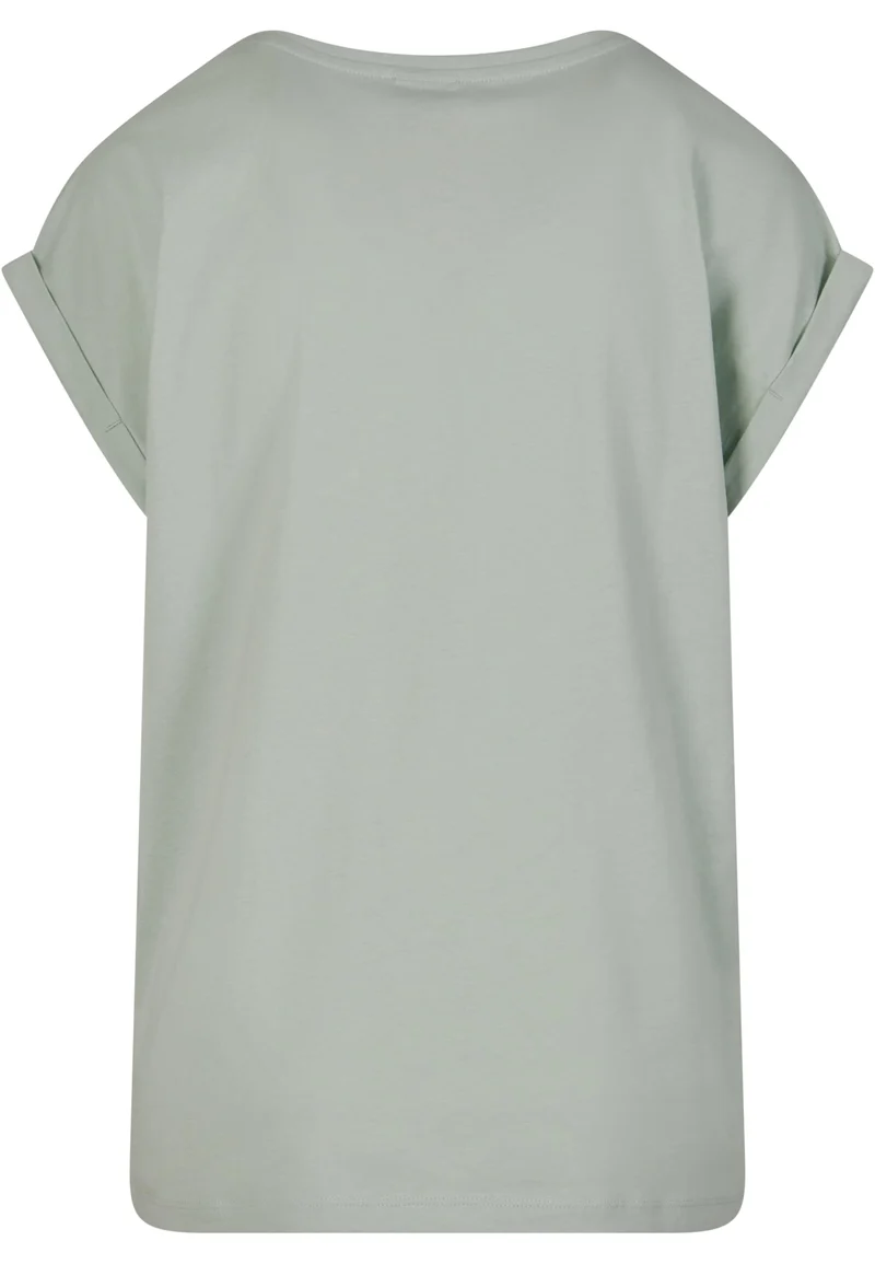 UC Extended Shoulder Tee