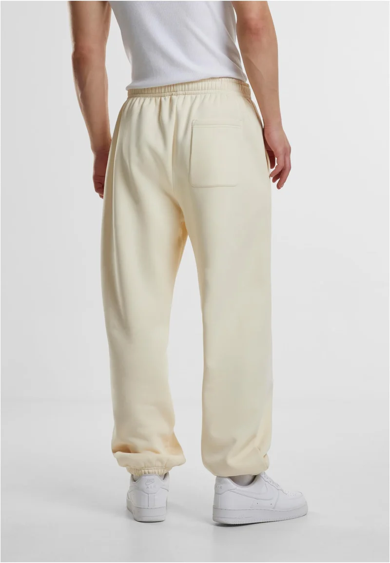UC Fluffy Sweatpants