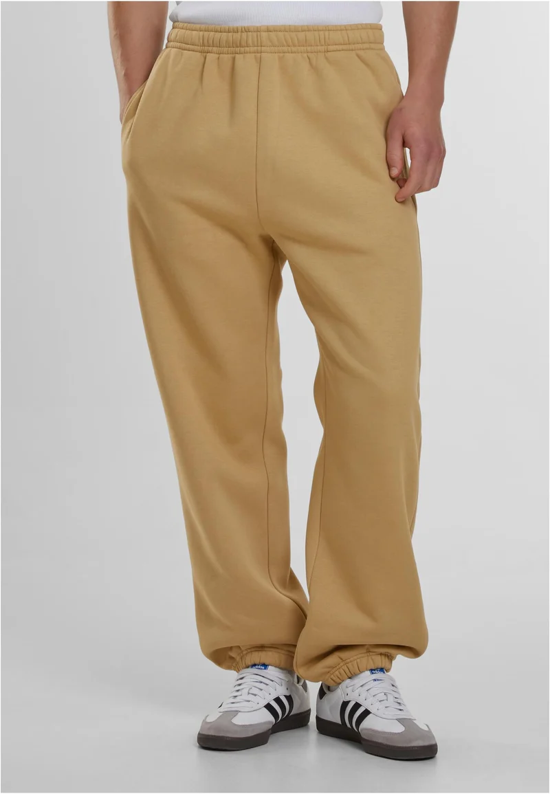 UC Fluffy Sweatpants