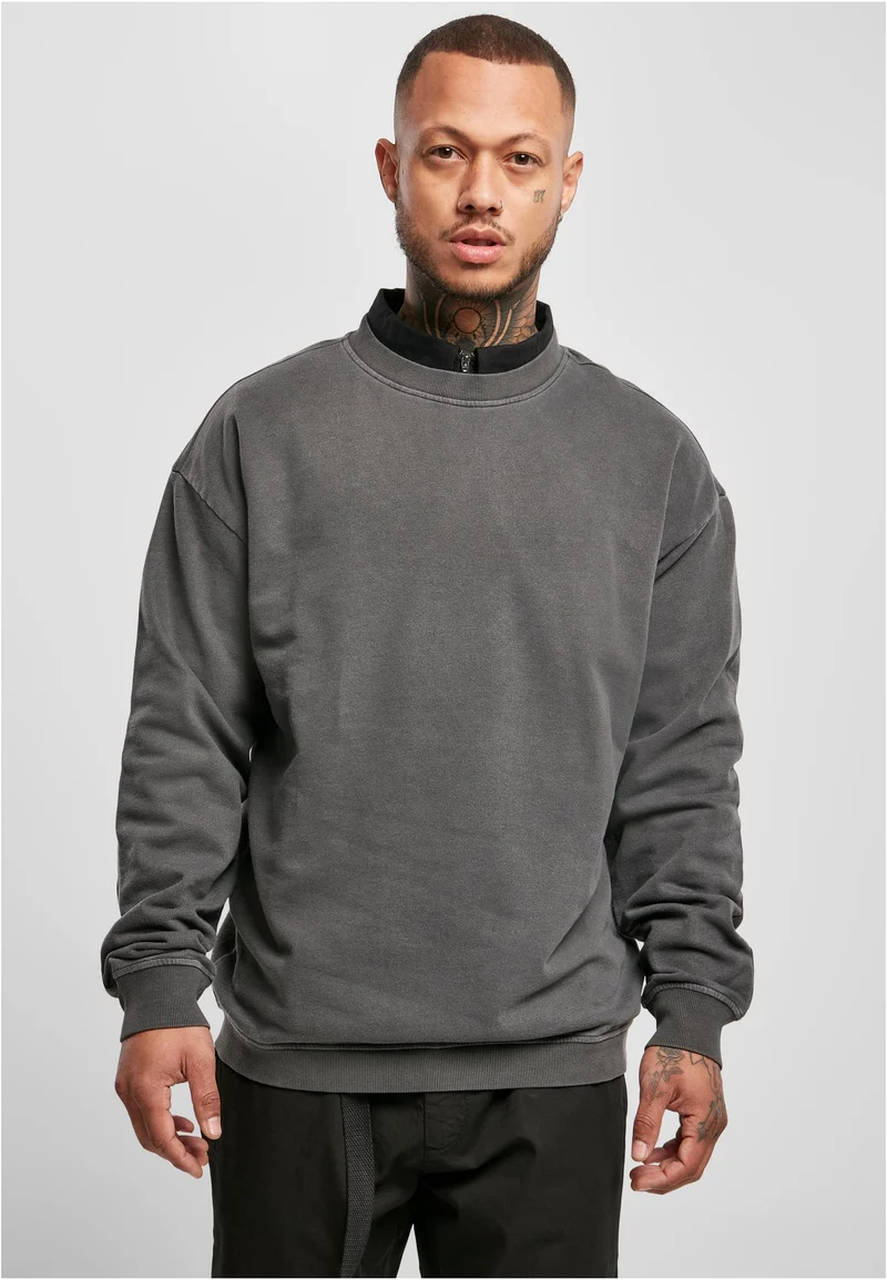 UC Pigment Dyed Crew Neck