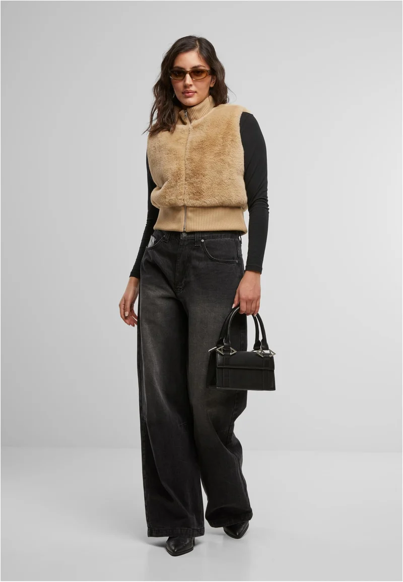 UC Cropped Faux Fur Vest