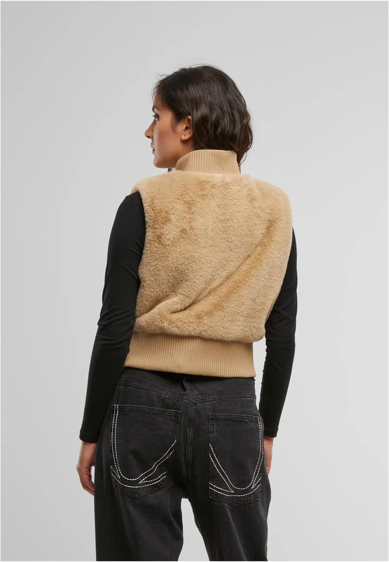UC Cropped Faux Fur Vest