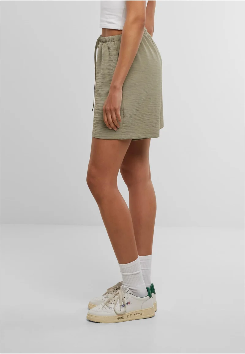 UC Structured Shorts