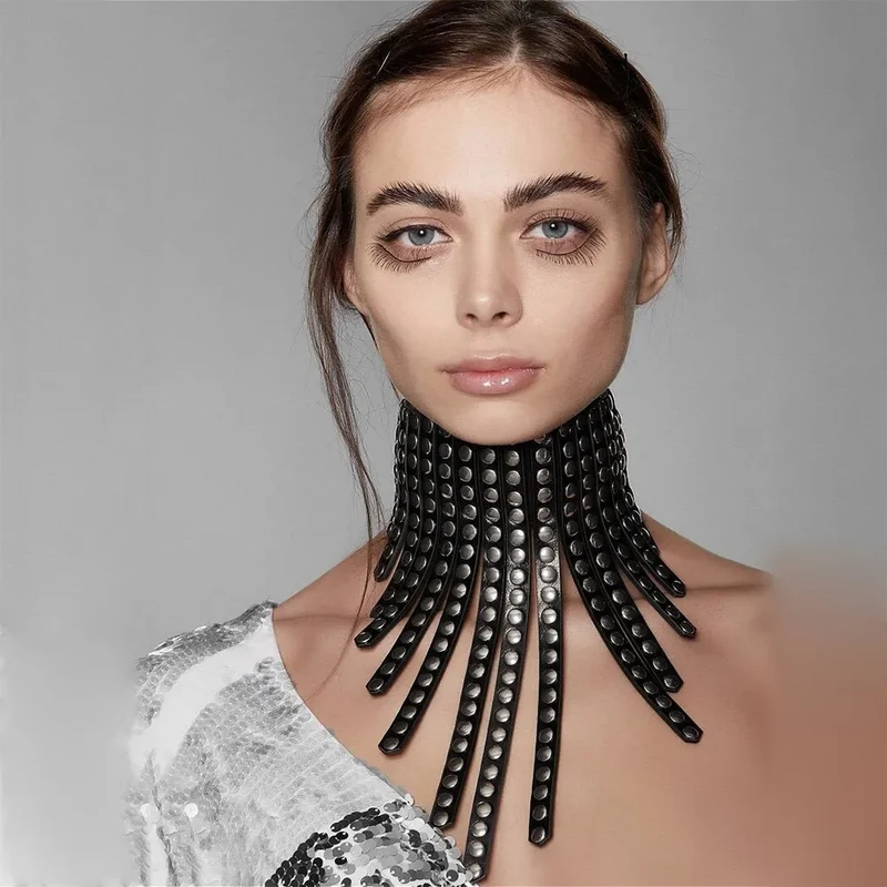 Sexy Halsband Harness Kette BH Gürtel Punk Goth Frauen Bdsm Bondage Chocker