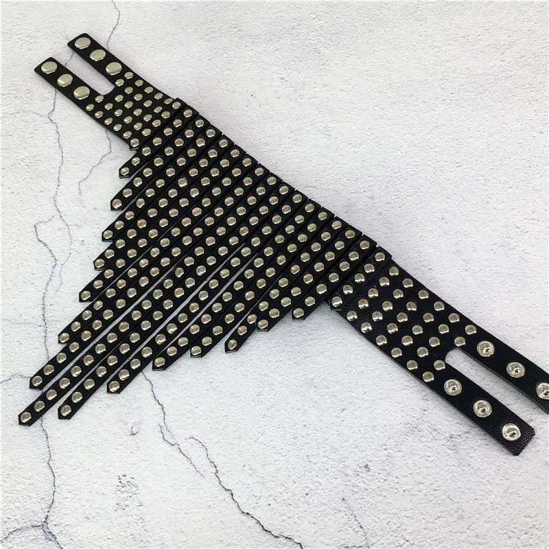 Sexy Halsband Harness Kette BH Gürtel Punk Goth Frauen Bdsm Bondage Chocker