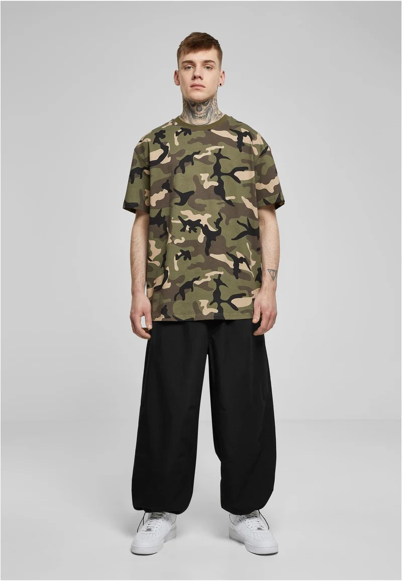 UC Heavy Oversized Camo Tee
