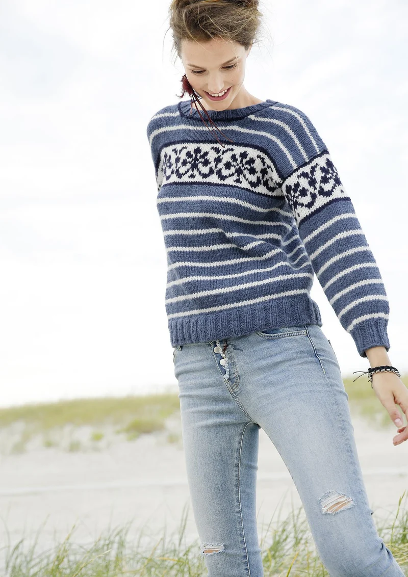 Pullover mit Streifen