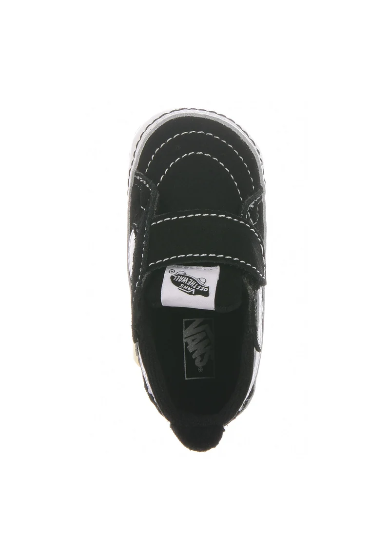 In Sk8-Hi Crib