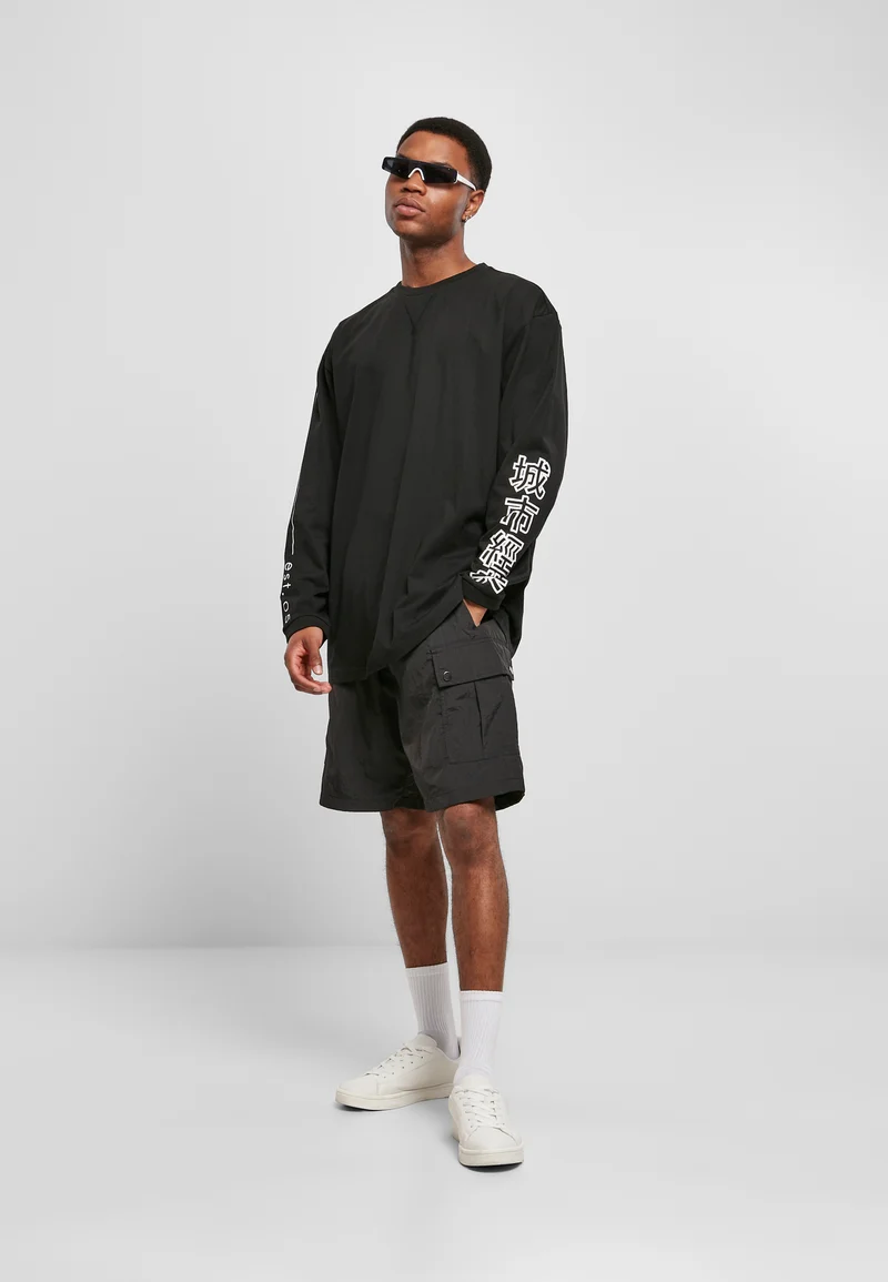 UC Chinese Symbol Oversized LS