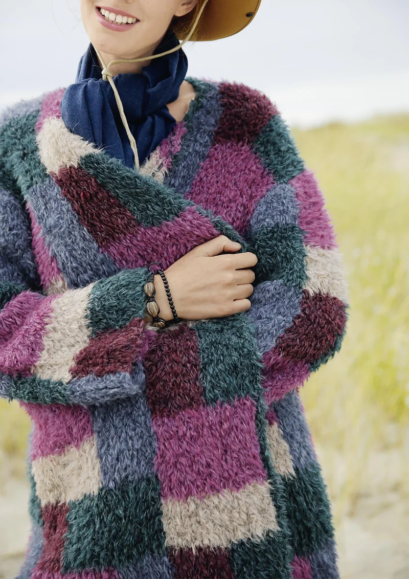 Plüschjacke mit Patchworkmuster