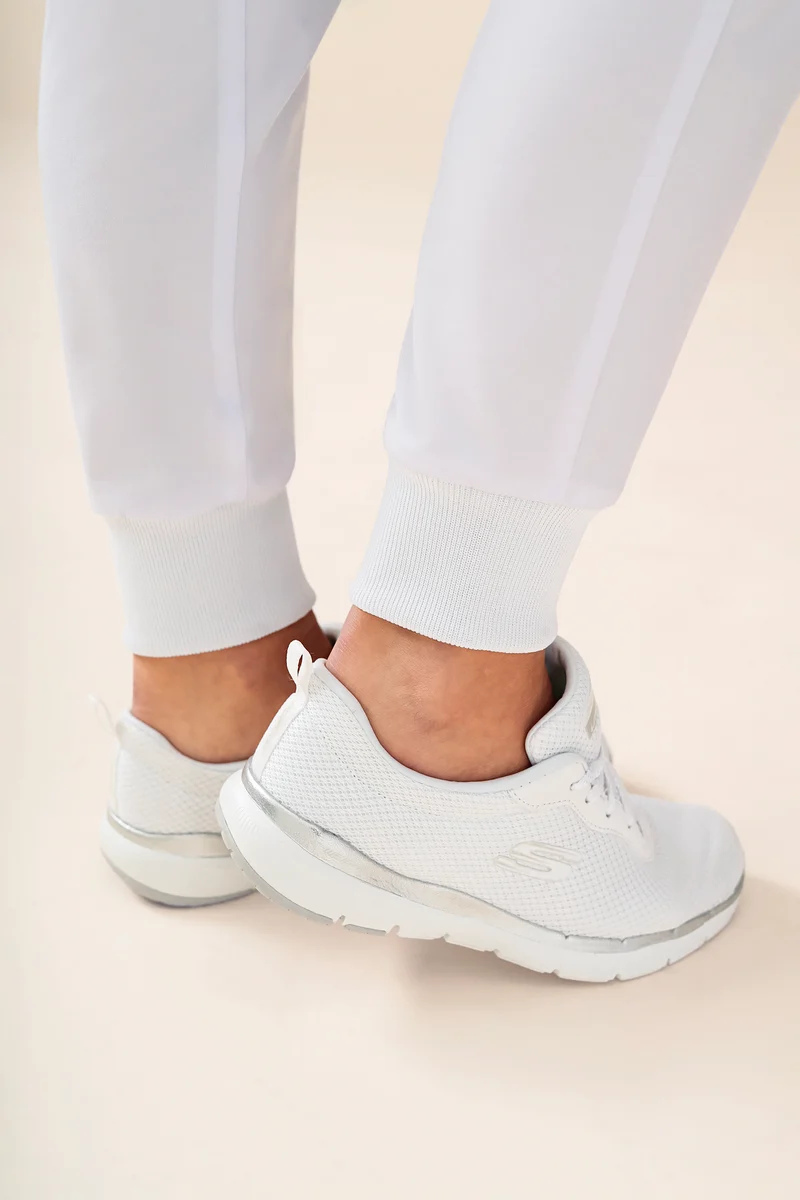 KAERE Hose Damen - Saumbündchen mit Beintaschen weiß